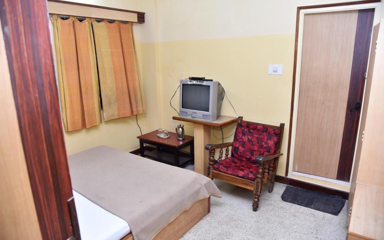S S Residency Sr Nagar Kanteerava Stadium Mallya Hospital Vfs Global Tech Park Bangalore Ξενοδοχείο Εξωτερικό φωτογραφία